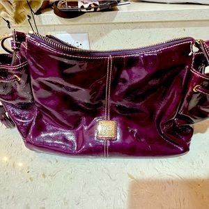 Dooney & bourke patten leather anniversary purse plum